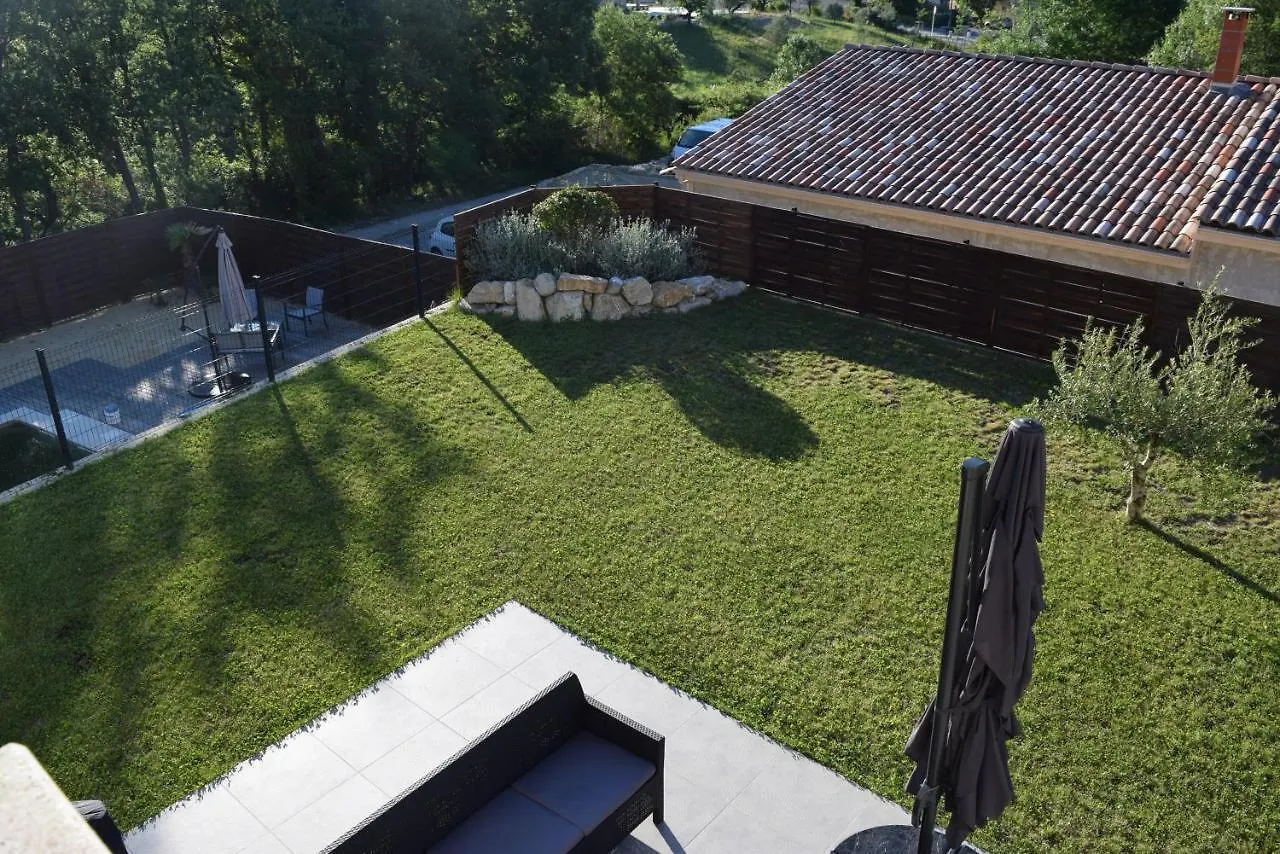 La Kalicia Villa Pierrelongue