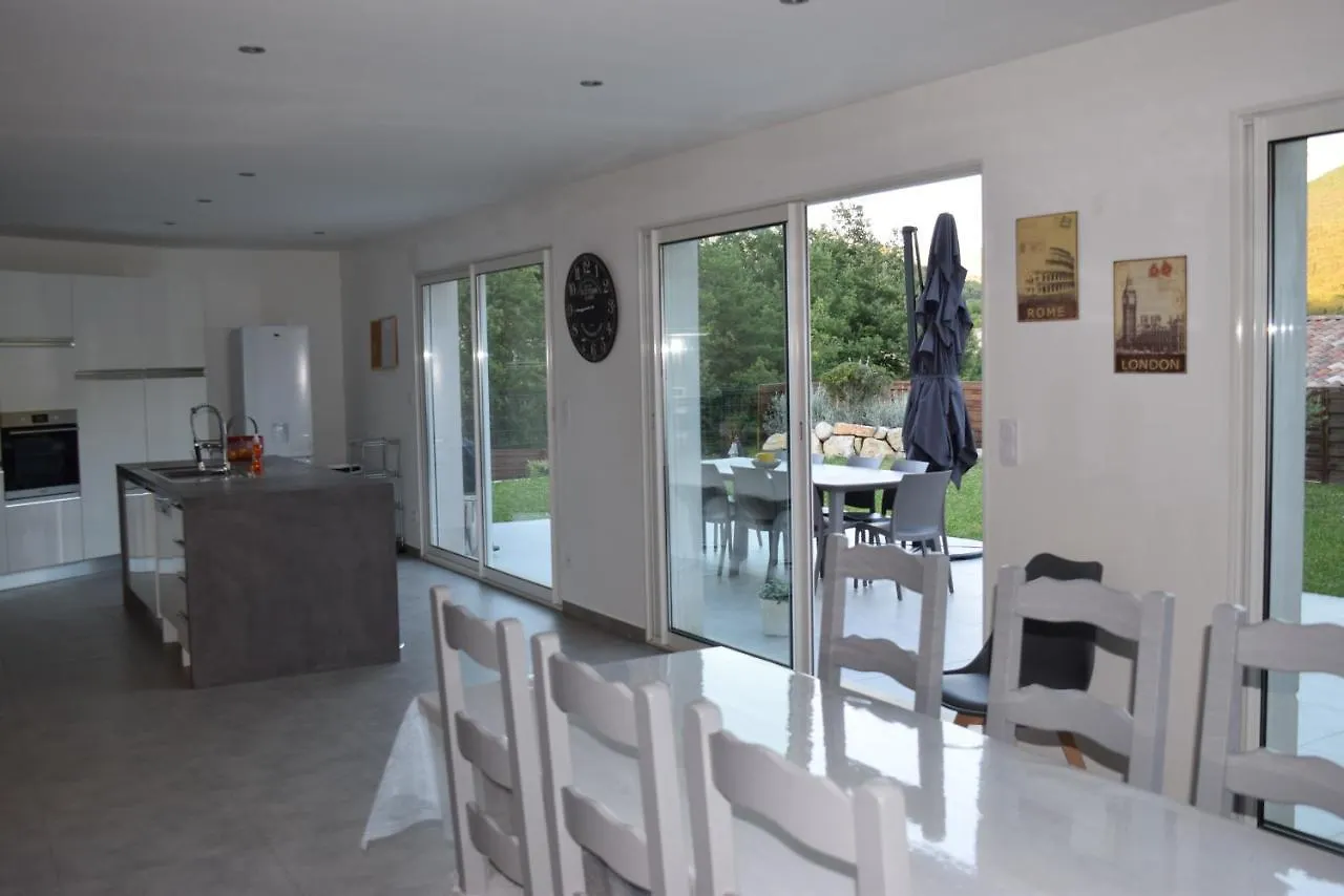 La Kalicia Villa Pierrelongue France